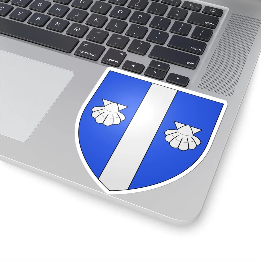 Blason Fr famille Apestegui Basse-Navarre (Spain) (Coat of Arms) STICKER Vinyl Kiss-Cut Decal - The Sticker Space