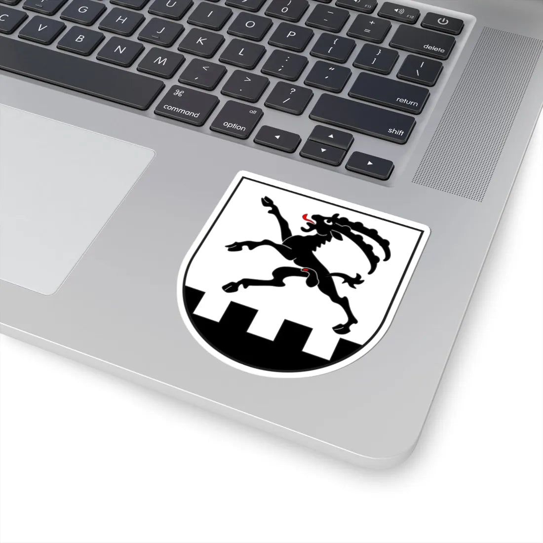 Bregaglia Kreis wappen (Switzerland) (Coat of Arms) STICKER Vinyl Kiss-Cut Decal - The Sticker Space