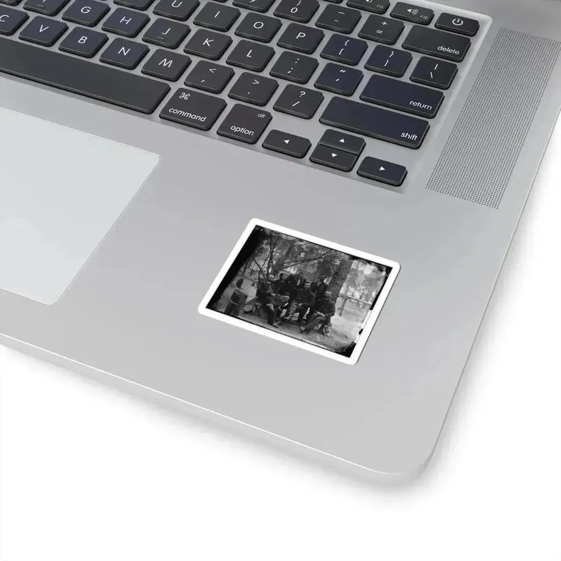 Broadway Landing, Va.  Surgeons of 4Th Division, 9Th Corps (U.S. Civil War) STICKER Vinyl Kiss-Cut Decal - The Sticker Space