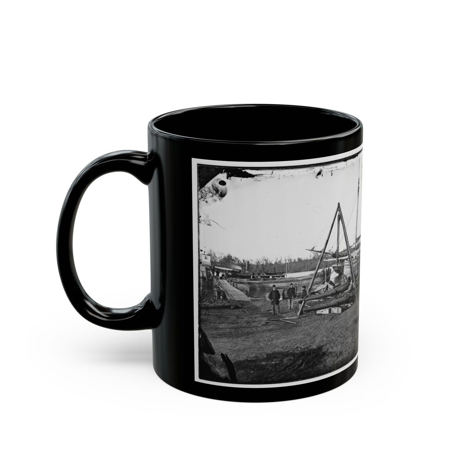 Broadway Landing, Va.  Tripod Artillery Swing By The Appomattox (U.S. Civil War) Black Coffee Mug