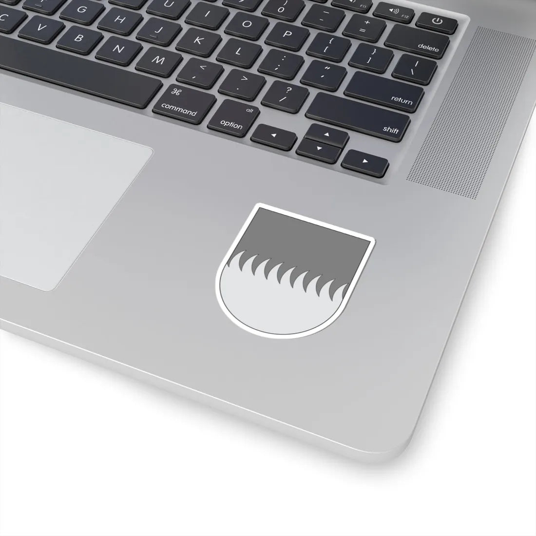Campo - cortado en dientes de dragón (Spain) (Coat of Arms) STICKER Vinyl Kiss-Cut Decal - The Sticker Space