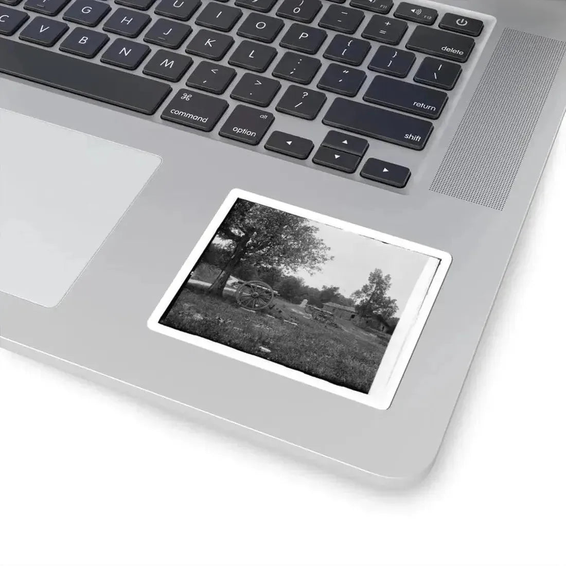 Cannons, Monument, and Cabin at Chickamauga and Chattanooga National Military Park (U.S. Civil War) STICKER Vinyl Kiss-Cut Decal - The Sticker Space