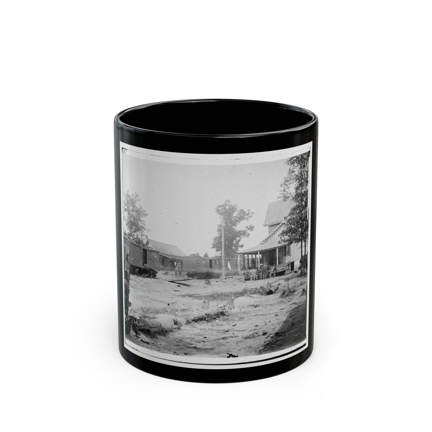 Catlett's Station, Va. The Station With U.S. Military Railroad Boxcars And Soldiers (U.S. Civil War) Black Coffee Mug