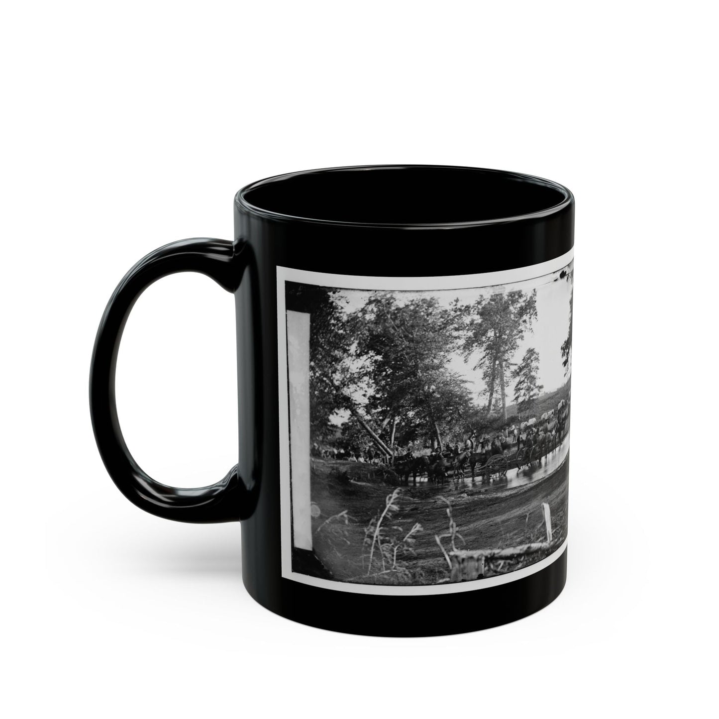 Cedar Mountain, Va. Federal Battery Fording A Tributary Of The Rappahannock On The Day Of Battle (U.S. Civil War) Black Coffee Mug