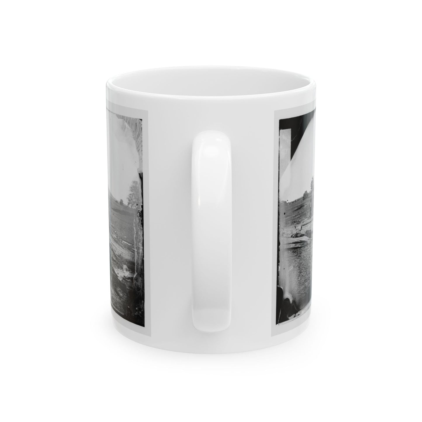 Cedar Mountain, Va. Union Graves On The Battlefield (U.S. Civil War) White Coffee Mug