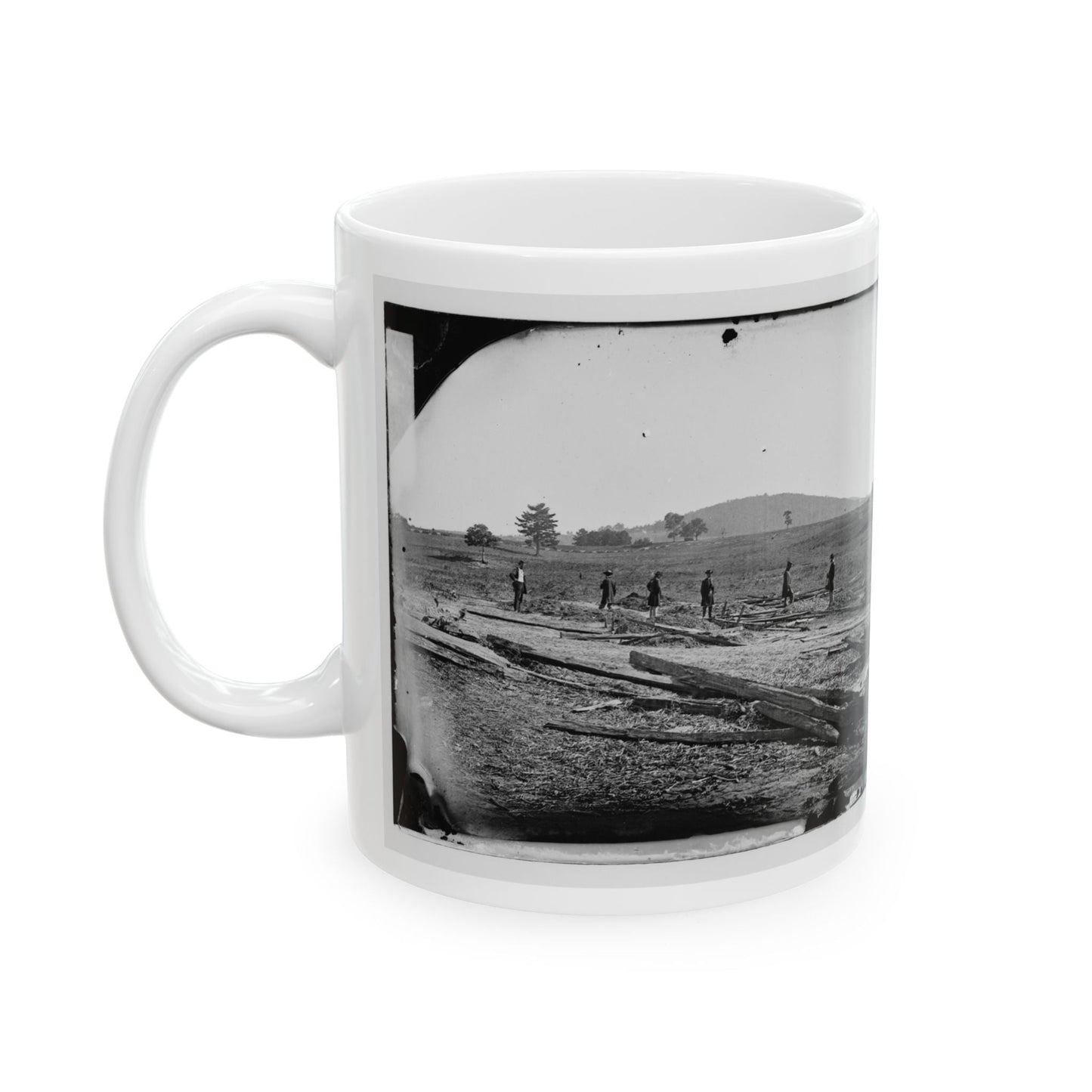 Cedar Mountain, Va. Union Graves On The Battlefield (U.S. Civil War) White Coffee Mug