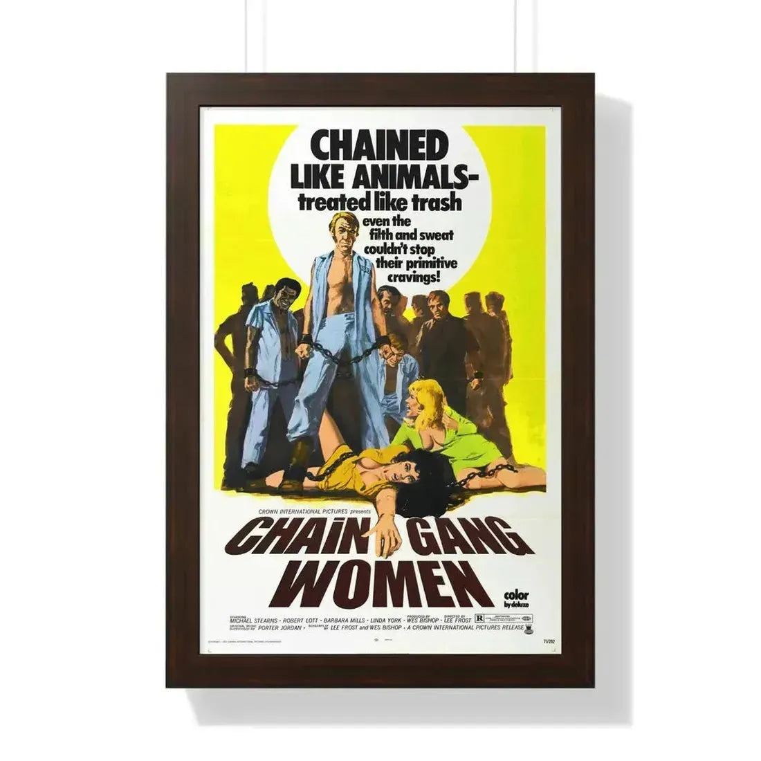 CHAIN GANG WOMEN 1971 - Framed Movie Poster 16″ x 24″ Walnut - The Sticker Space