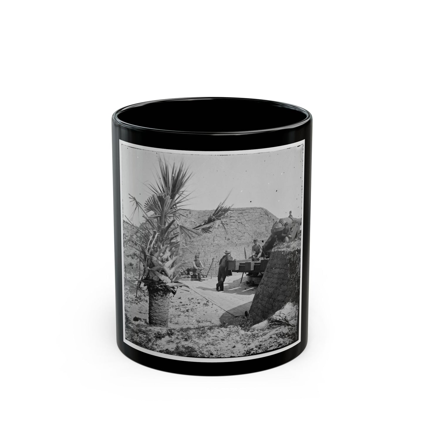 Charleston, S.C. Mounted Gun, Parapet Of Fort Moultrie (U.S. Civil War) Black Coffee Mug