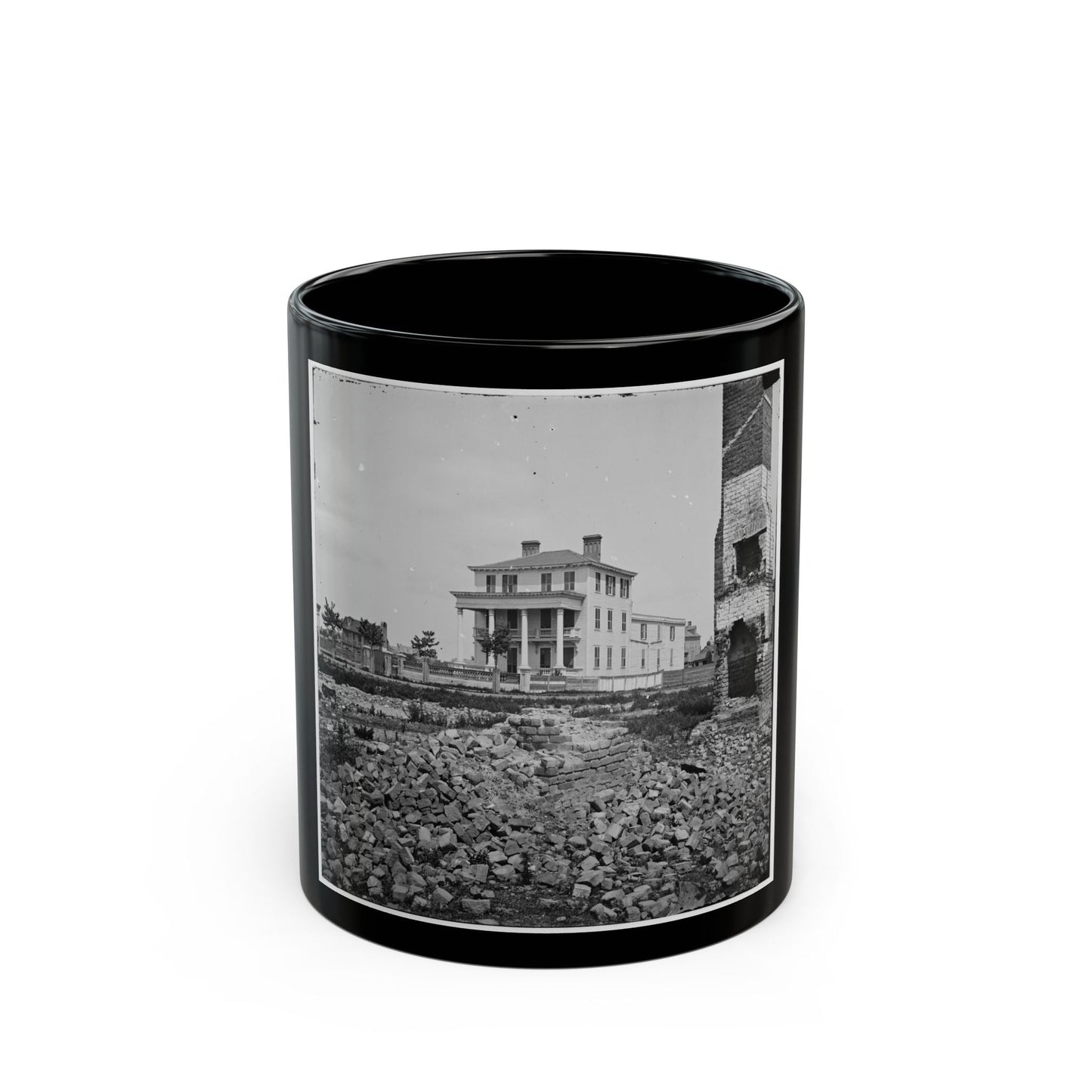 Charleston, S.C. O'connor House (180 Broad Street), In Which Union Officers Were Confined Under Fire (U.S. Civil War) Black Coffee Mug