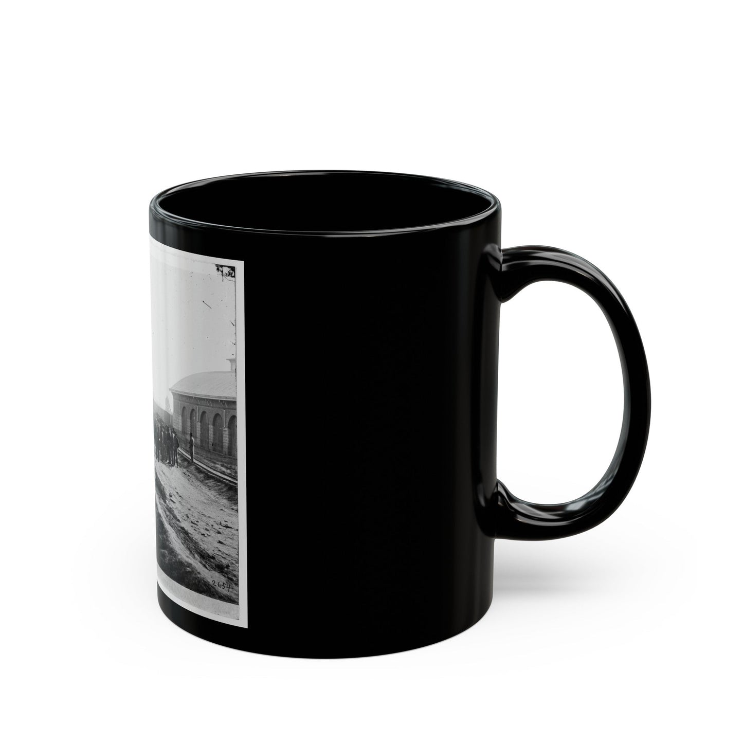 Chattanooga, Tenn. Confederate Prisoners At Railroad Depot (U.S. Civil War) Black Coffee Mug-The Sticker Space