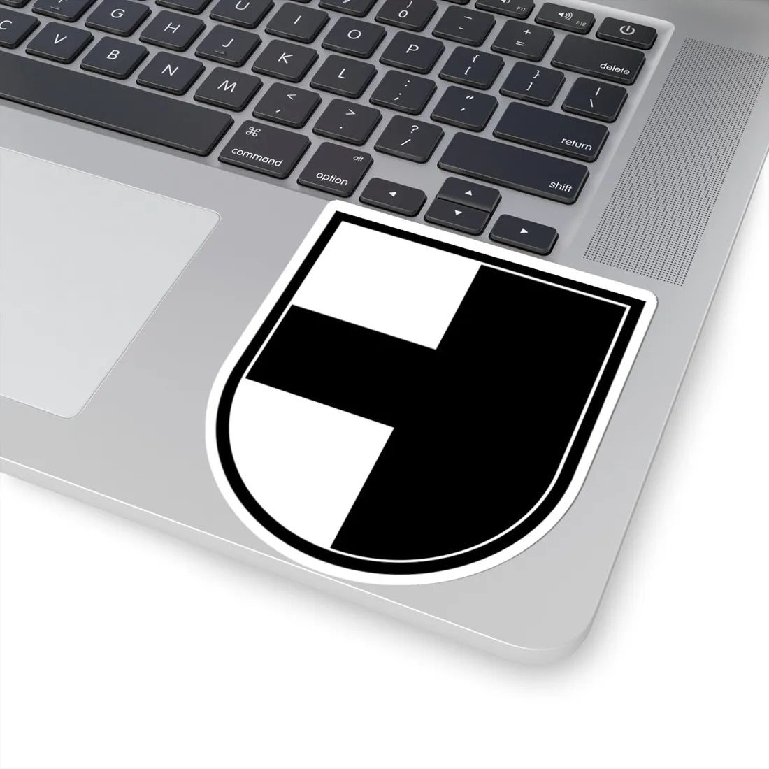 CHE Aarwangen ehemaliger Amtsbezirk COA (Switzerland) (Coat of Arms) STICKER Vinyl Kiss-Cut Decal - The Sticker Space