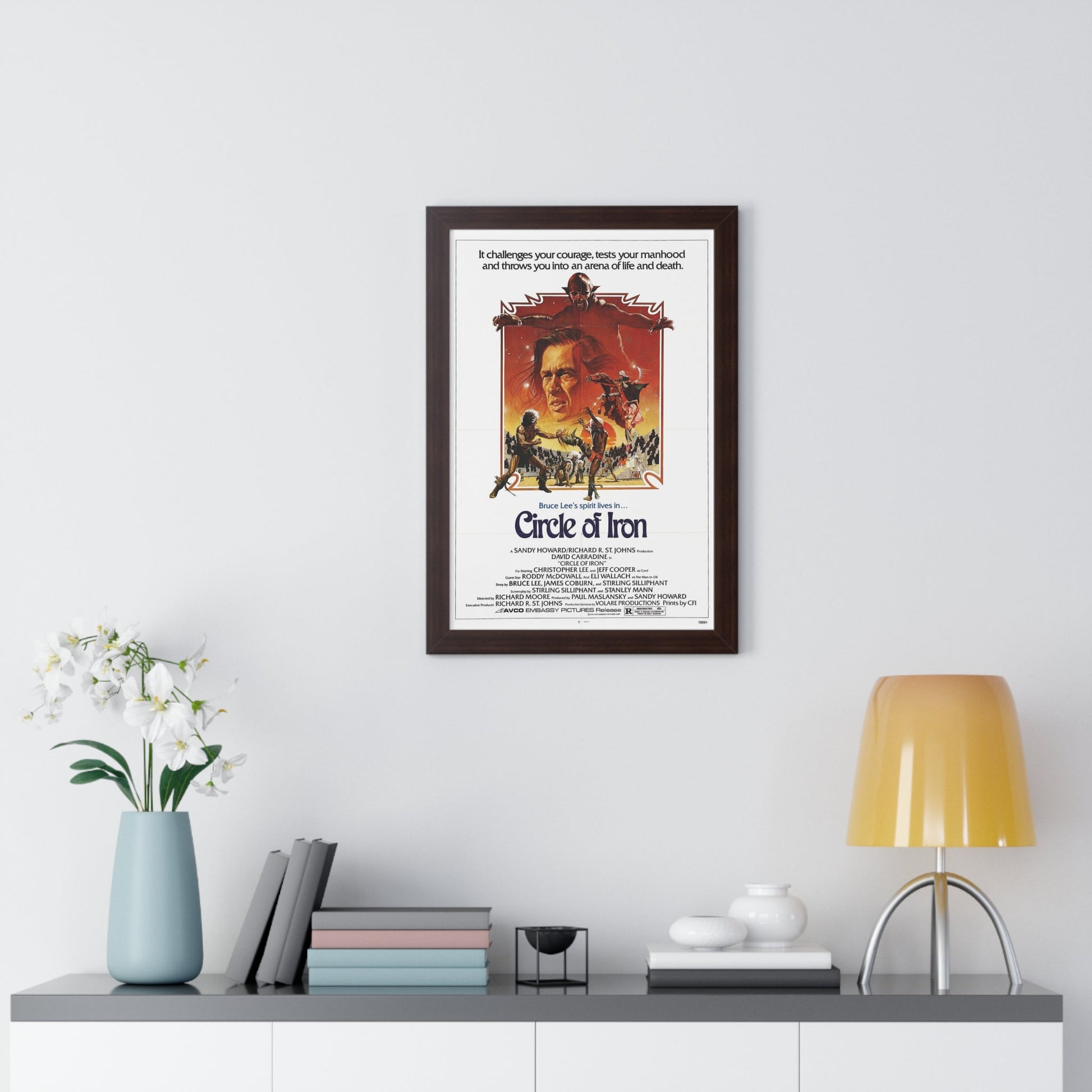 CIRCLE OF IRON 1978 - Framed Movie Poster-The Sticker Space