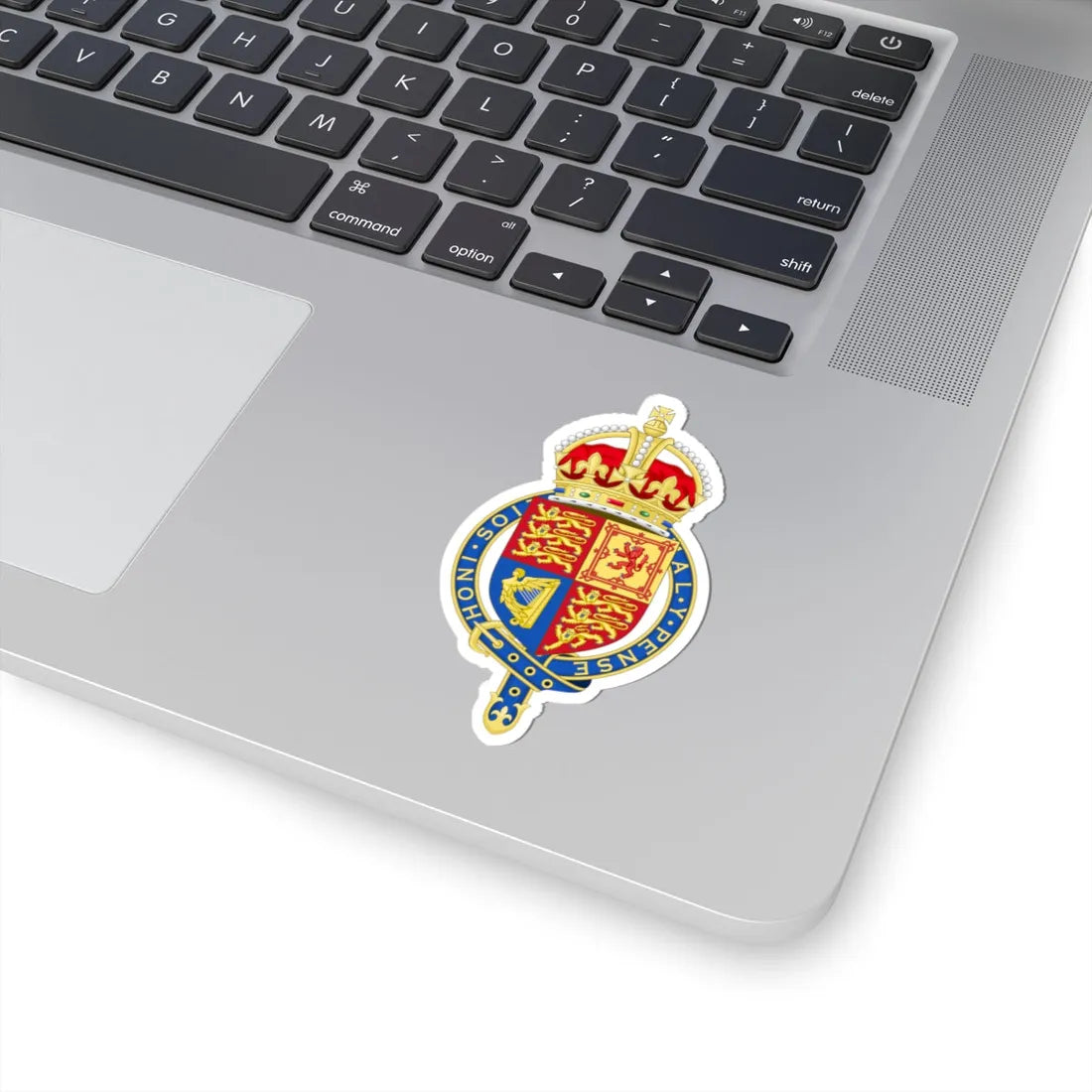 Coat of arms of the United Kingdom 1901-1952 abridged arms variant 1 (United Kingdom) (Coat of Arms) STICKER Vinyl Kiss-Cut Decal - The Sticker Space