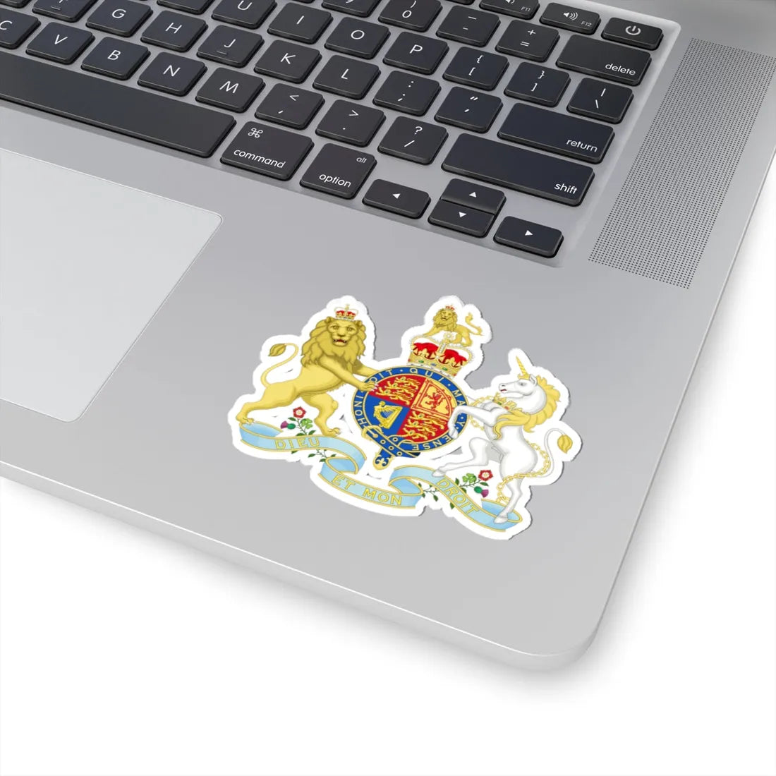 Coat of arms of the United Kingdom Queen Victoria lesser arms (United Kingdom) (Coat of Arms) STICKER Vinyl Kiss-Cut Decal - The Sticker Space