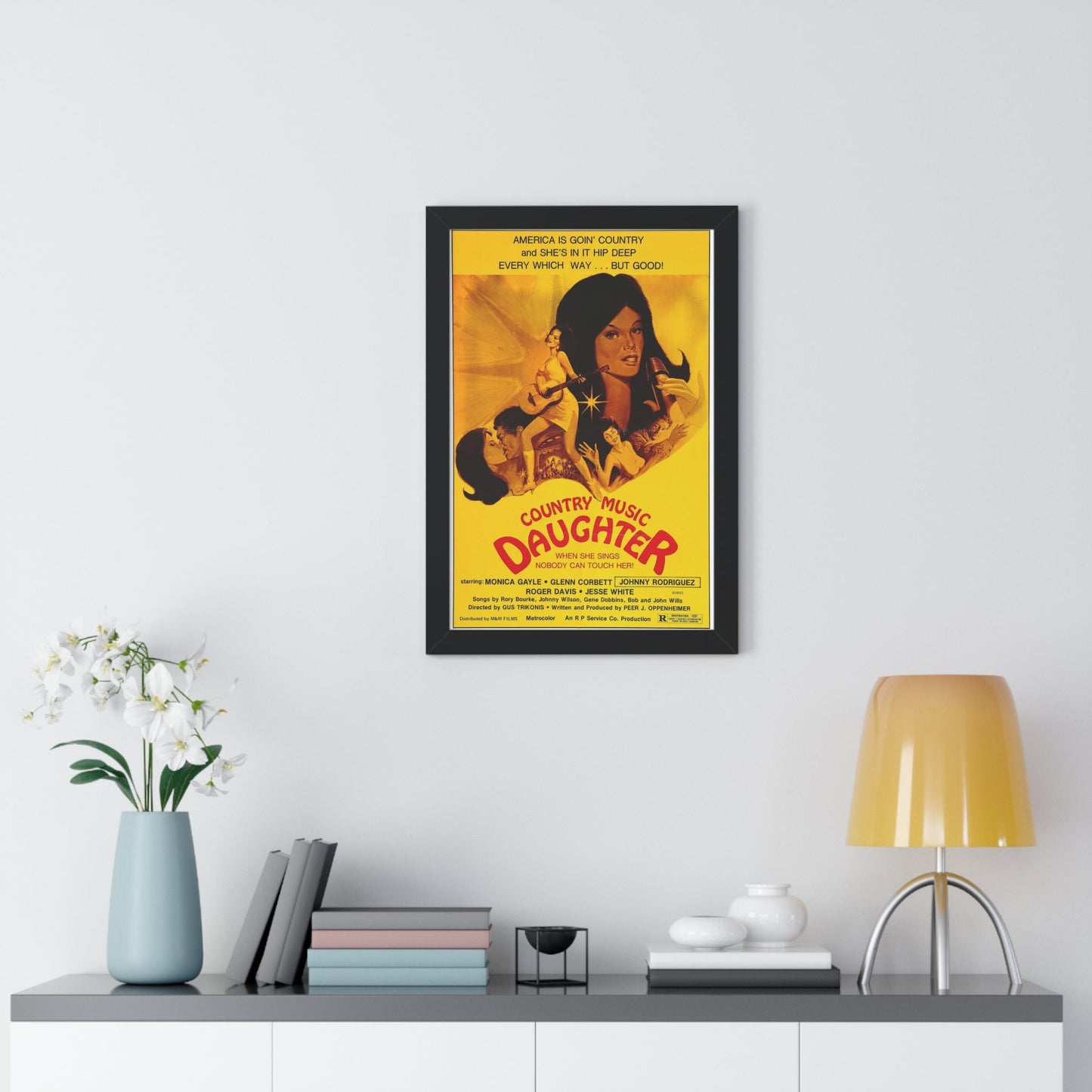 COUNTRY MUSIC DAUGHTER (NASHVILLE GIRL) 1976 - Framed Movie Poster-The Sticker Space