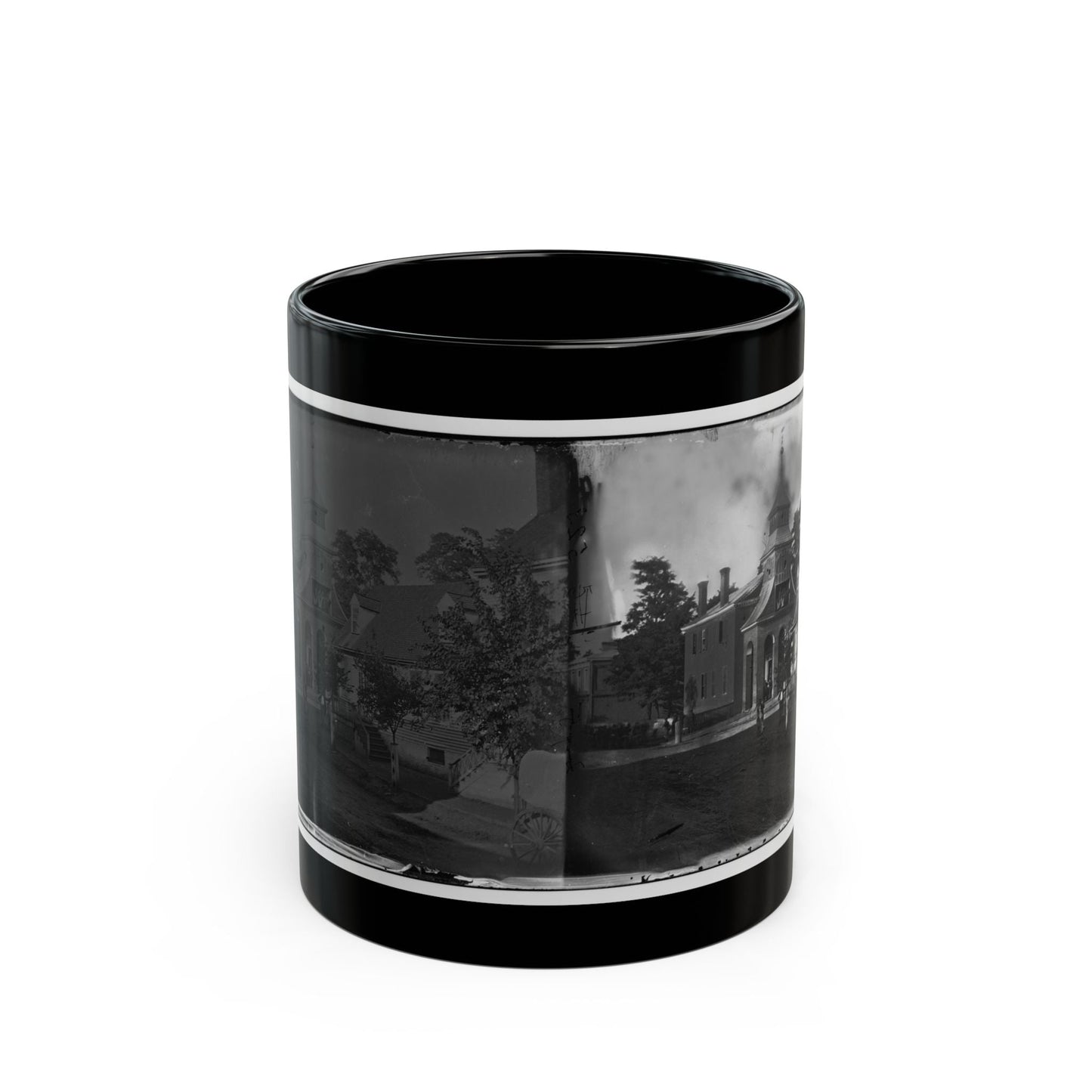 Culpeper Court House, Va.  Court House, With A Group Of Confederates Captured At Cedar Mountain On Balcony (U.S. Civil War) Black Coffee Mug