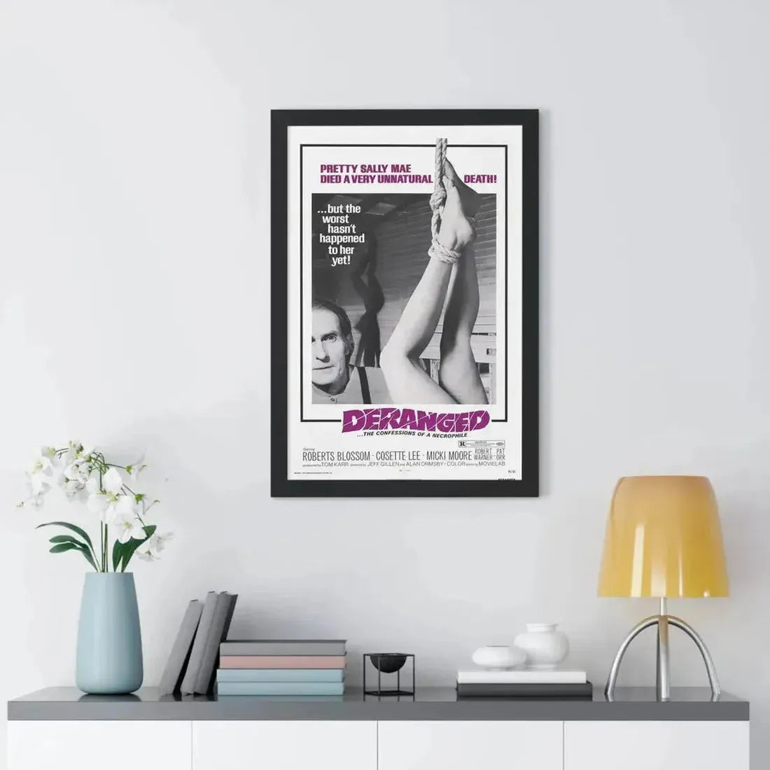 DERANGED 1974 - Framed Movie Poster - The Sticker Space