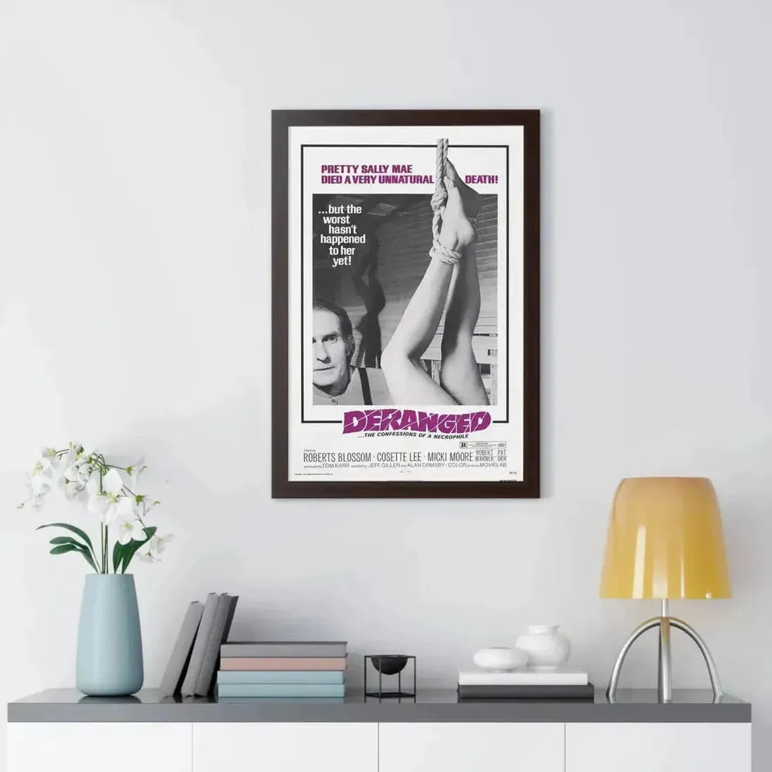 DERANGED 1974 - Framed Movie Poster - The Sticker Space