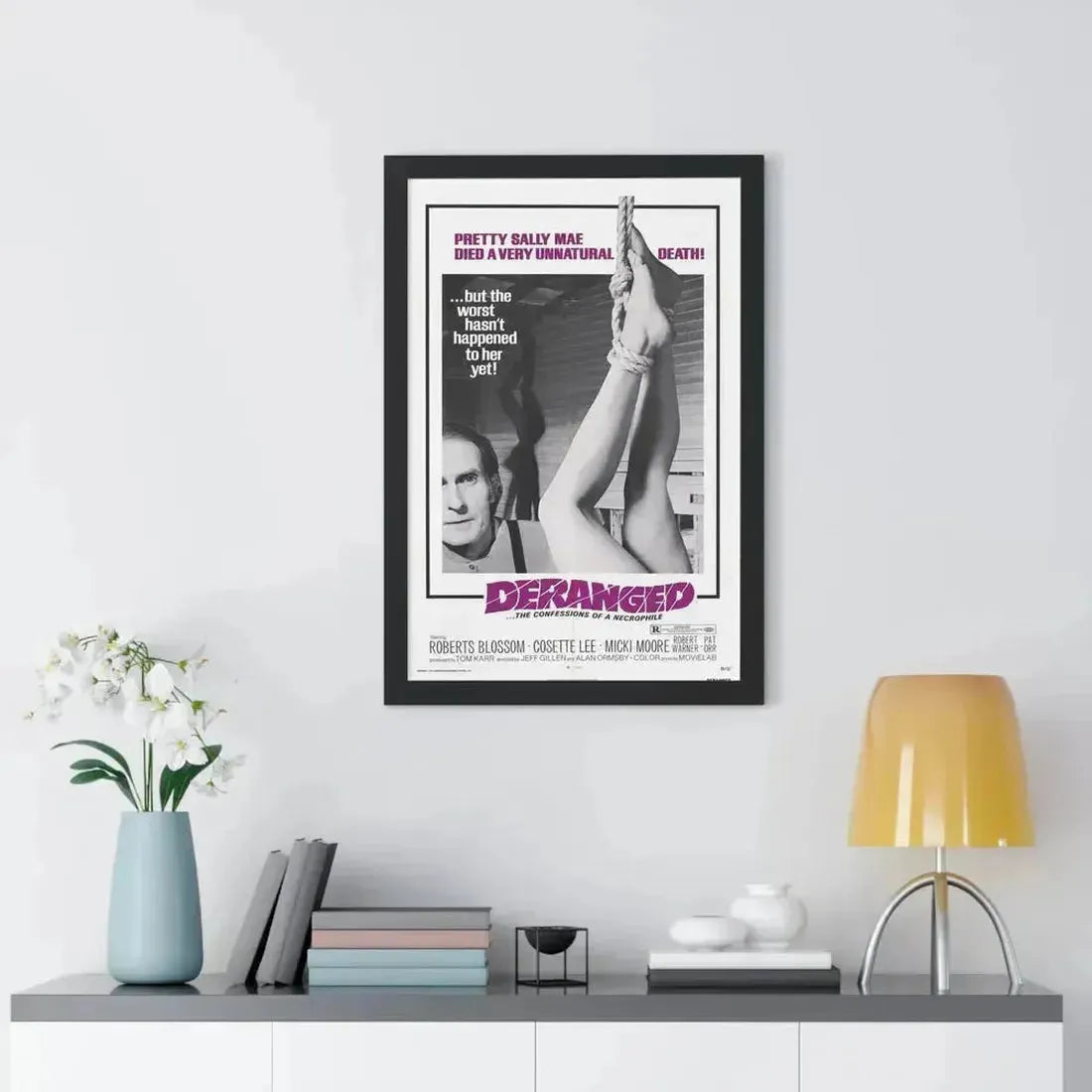 DERANGED 1974 - Framed Movie Poster - The Sticker Space