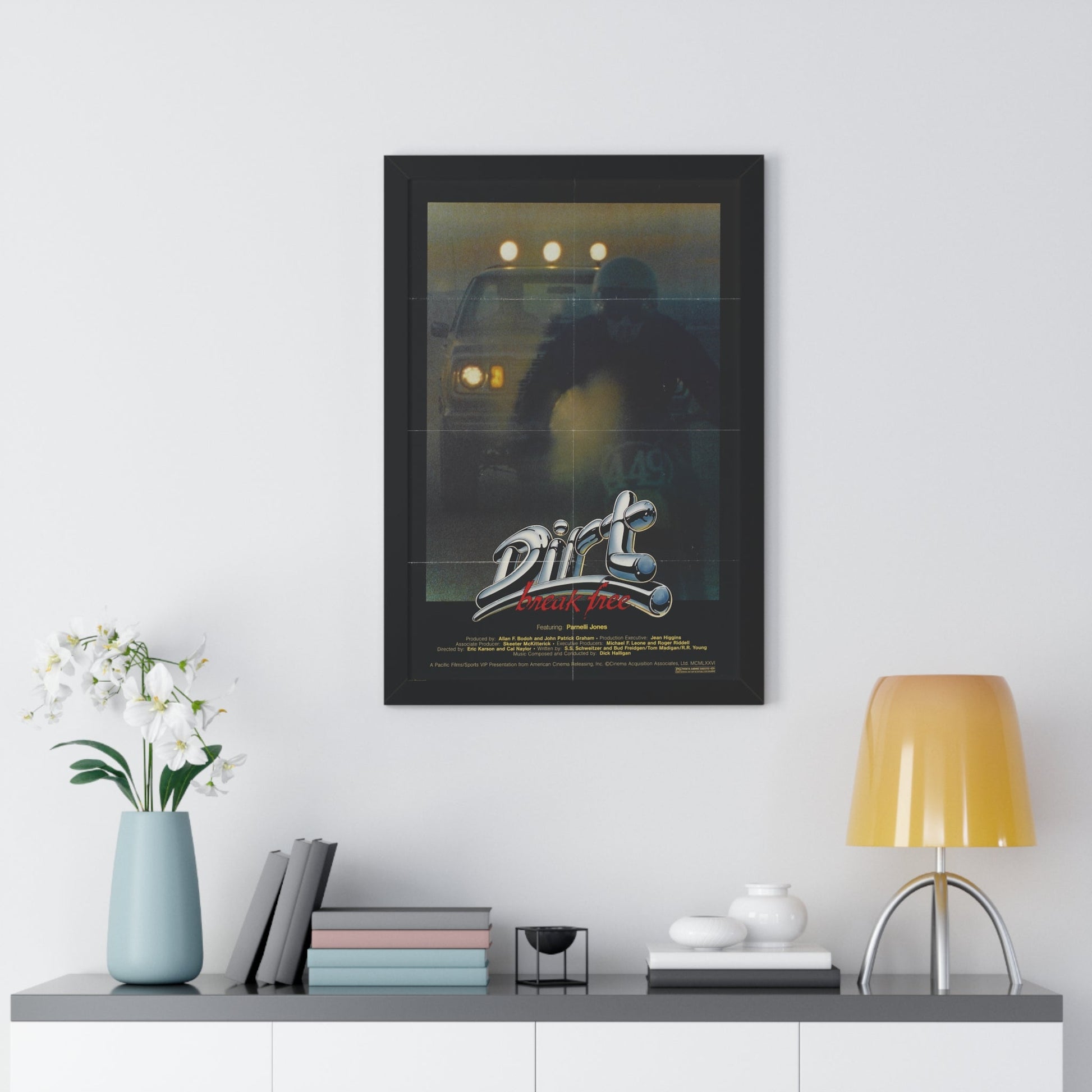 DIRT BREAK FREE 1979 - Framed Movie Poster-The Sticker Space