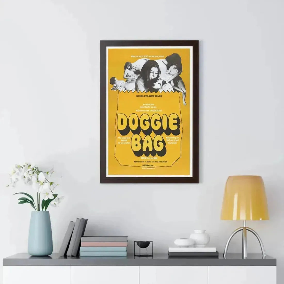 DOGGIE BAG 1969 - Framed Movie Poster - The Sticker Space
