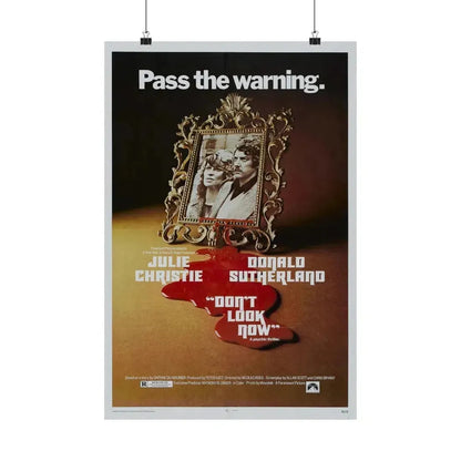 DON'T LOOK NOW 1973 - Paper Movie Poster 16″ x 24″ Matte - The Sticker Space