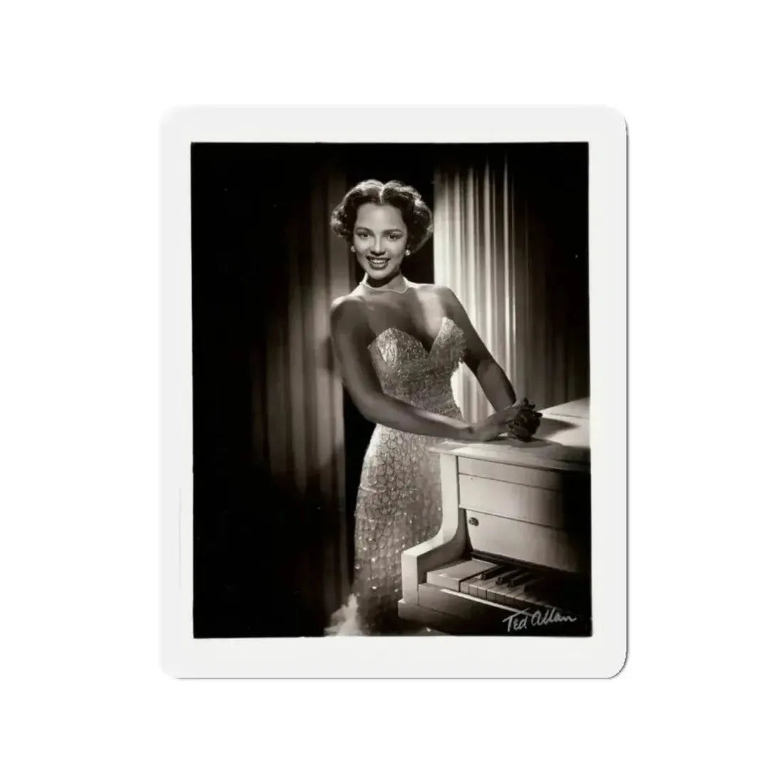 Dorothy Dandridge #89 (Vintage Female Icon) Refrigerator Magnet - The Sticker Space