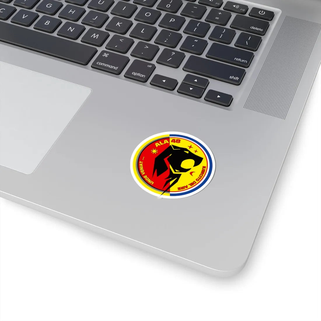 Emblema del Ala 48 del Ejército del Aire español (Spain) (Coat of Arms) STICKER Vinyl Kiss-Cut Decal - The Sticker Space