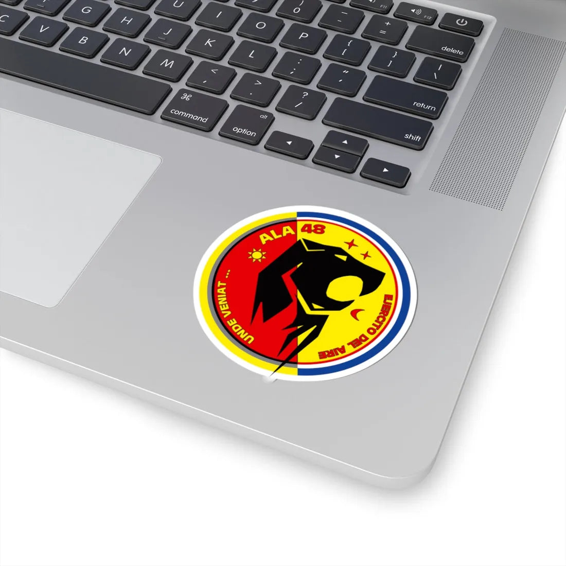 Emblema del Ala 48 del Ejército del Aire español (Spain) (Coat of Arms) STICKER Vinyl Kiss-Cut Decal - The Sticker Space