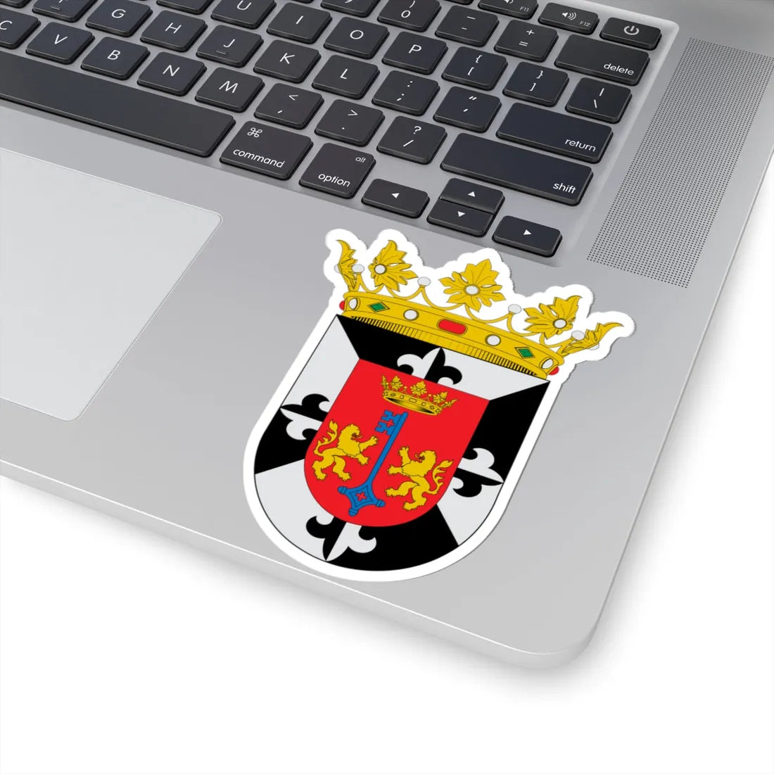 Escudo de Santo Domingo de Guzmán (Dominica) (Coat of Arms) STICKER Vinyl Kiss-Cut Decal - The Sticker Space