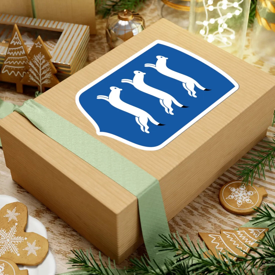 Etelä-Pohjanmaan maakunnan vaakuna (Finland) (Coat of Arms) STICKER Vinyl Kiss-Cut Decal - The Sticker Space