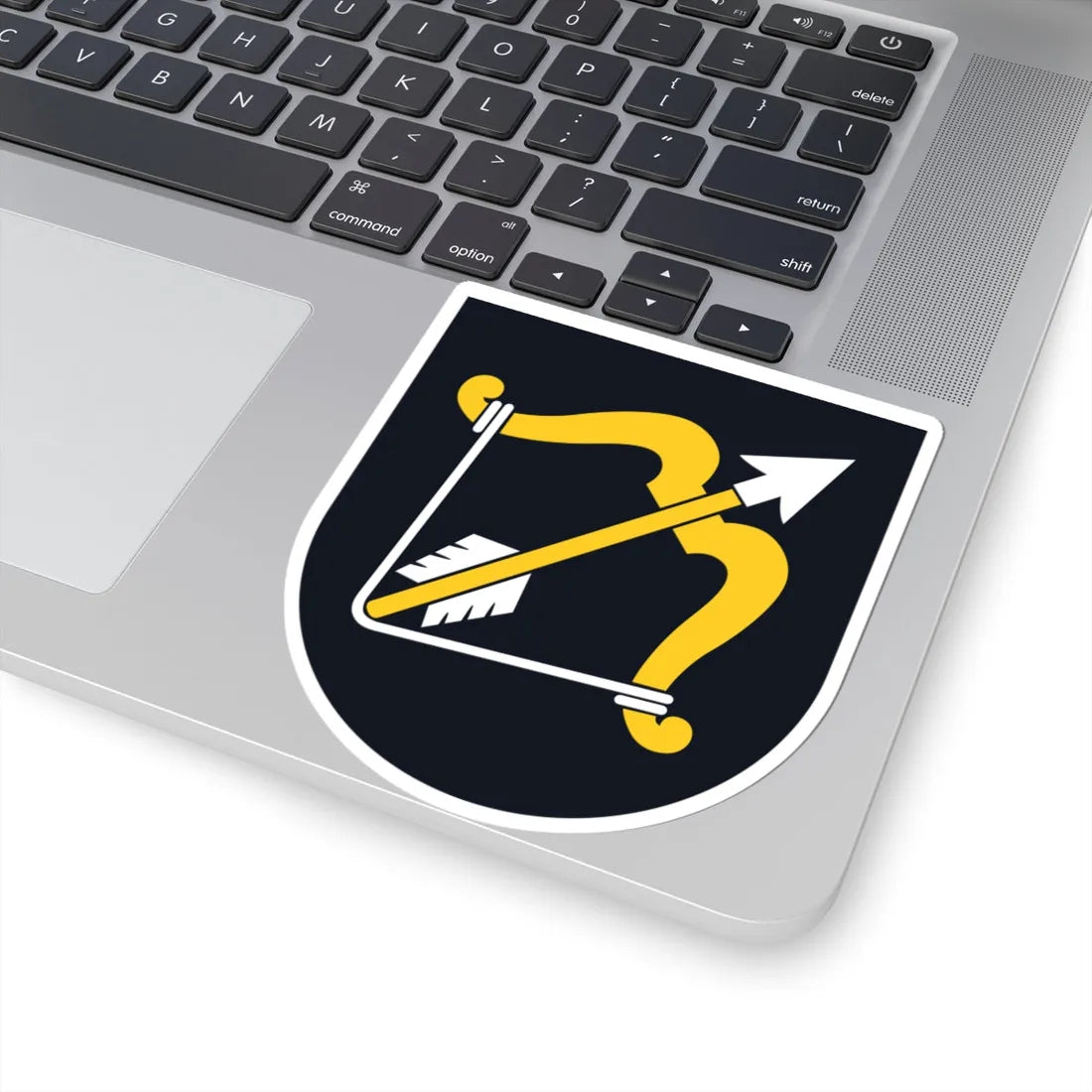 Etelä-Savo.vaakuna (Finland) (Coat of Arms) STICKER Vinyl Kiss-Cut Decal - The Sticker Space