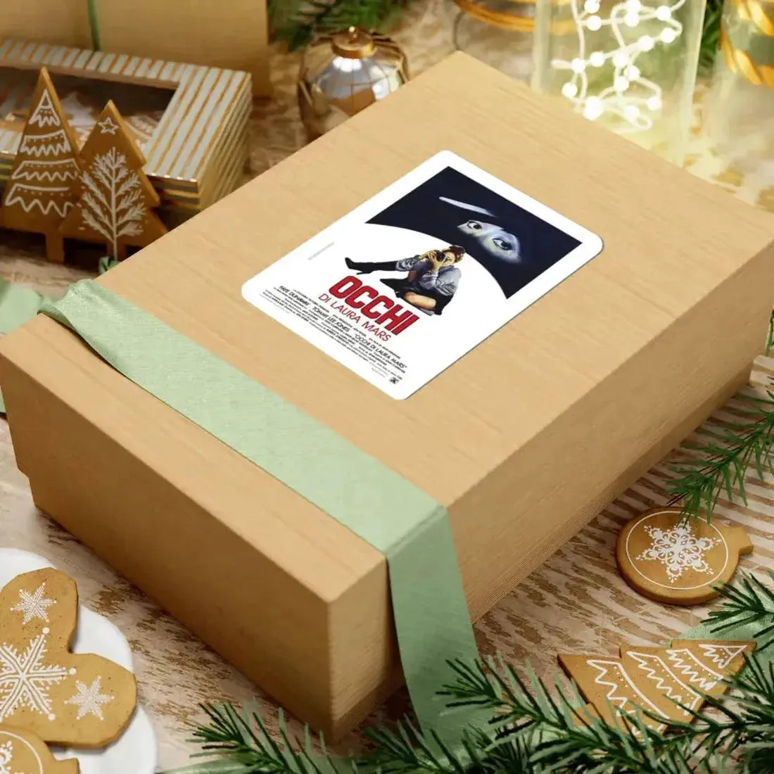 EYES OF LAURA MARS (ITALIAN) 1976 Movie Poster - STICKER Vinyl Kiss-Cut Decal - The Sticker Space