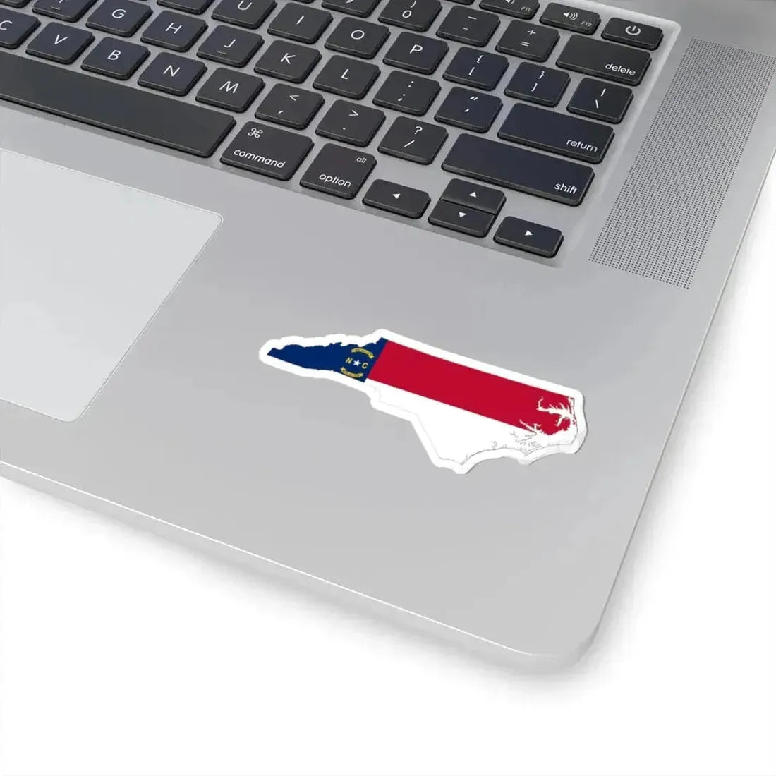 Flag-map of North Carolina (United States) STICKER Vinyl Kiss-Cut Decal - The Sticker Space
