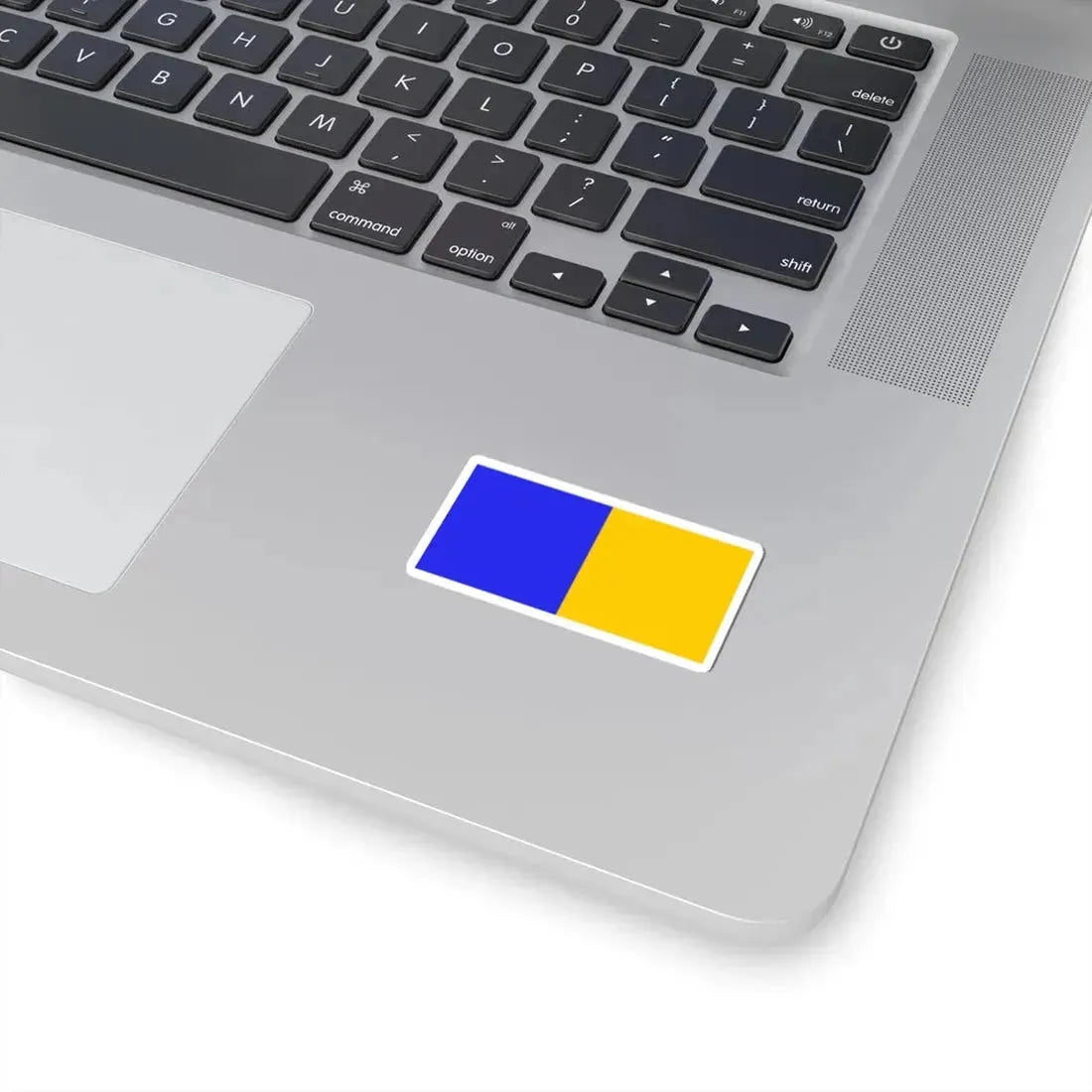 Flag of county Tipperary (Ireland) STICKER Vinyl Kiss-Cut Decal - The Sticker Space