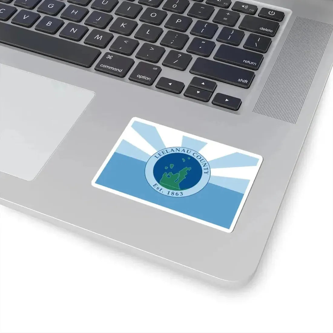 Flag of Leelanau County Michigan (United States) STICKER Vinyl Kiss-Cut Decal - The Sticker Space