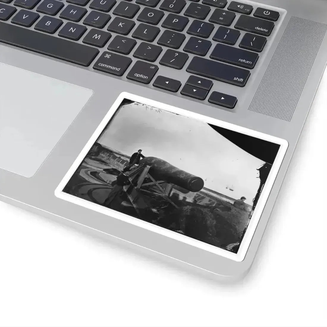 Fort Monroe, Va. The  Lincoln Gun,  a 15-Inch Rodman Columbiad (U.S. Civil War) STICKER Vinyl Kiss-Cut Decal - The Sticker Space