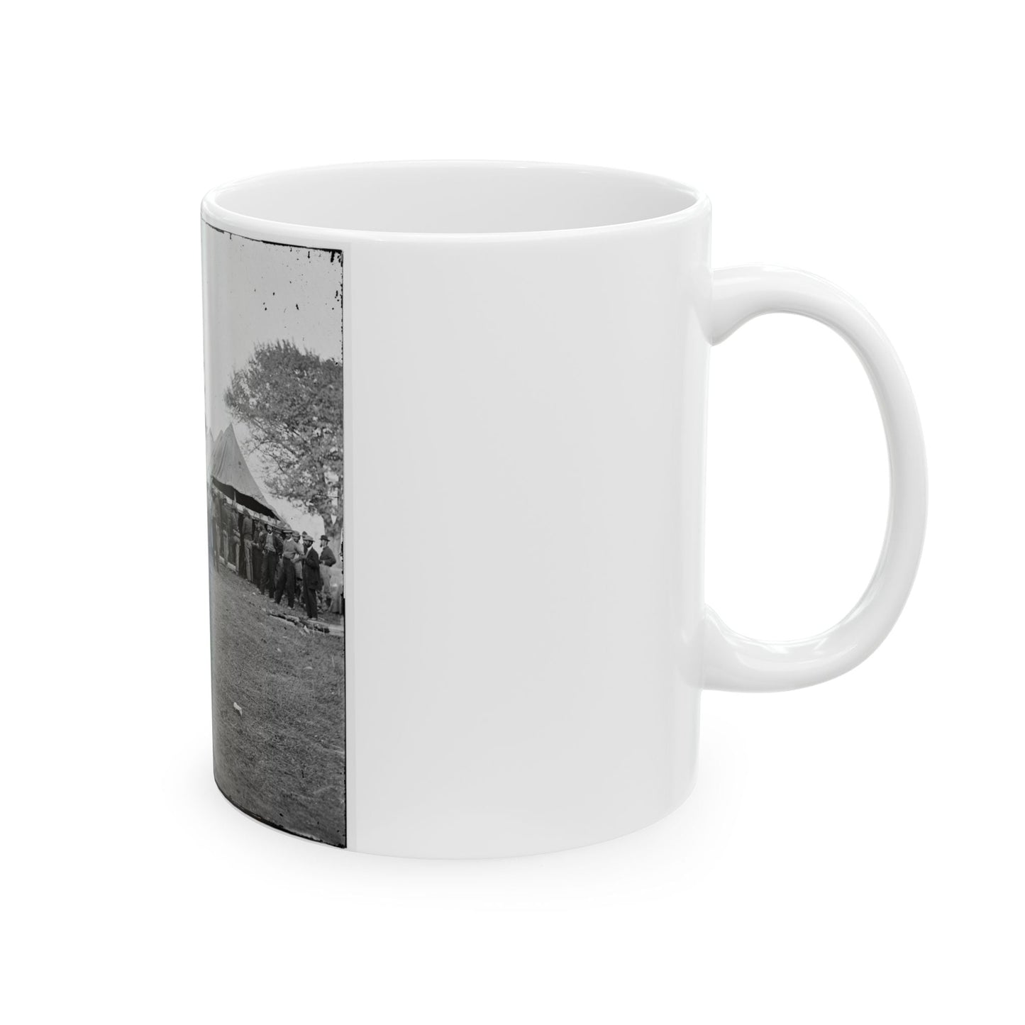 Fredericksburg, Va. Soldiers Filling Canteens (U.S. Civil War) White Coffee Mug