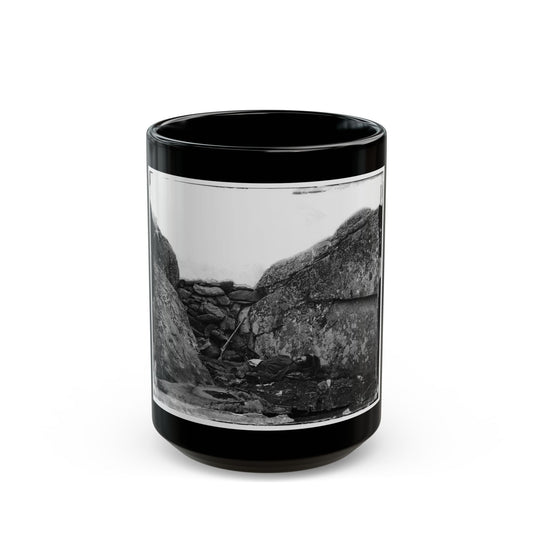 Gettysburg, Pa. Dead Confederate Soldier In Devil's Den (U.S. Civil War) Black Coffee Mug