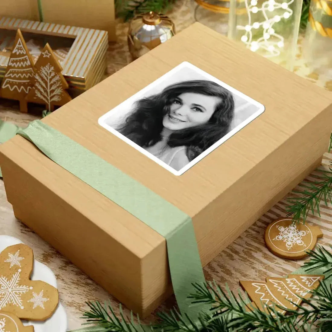 Gila Golan #02 (Vintage Female Icon) STICKER Vinyl Kiss-Cut Decal - The Sticker Space