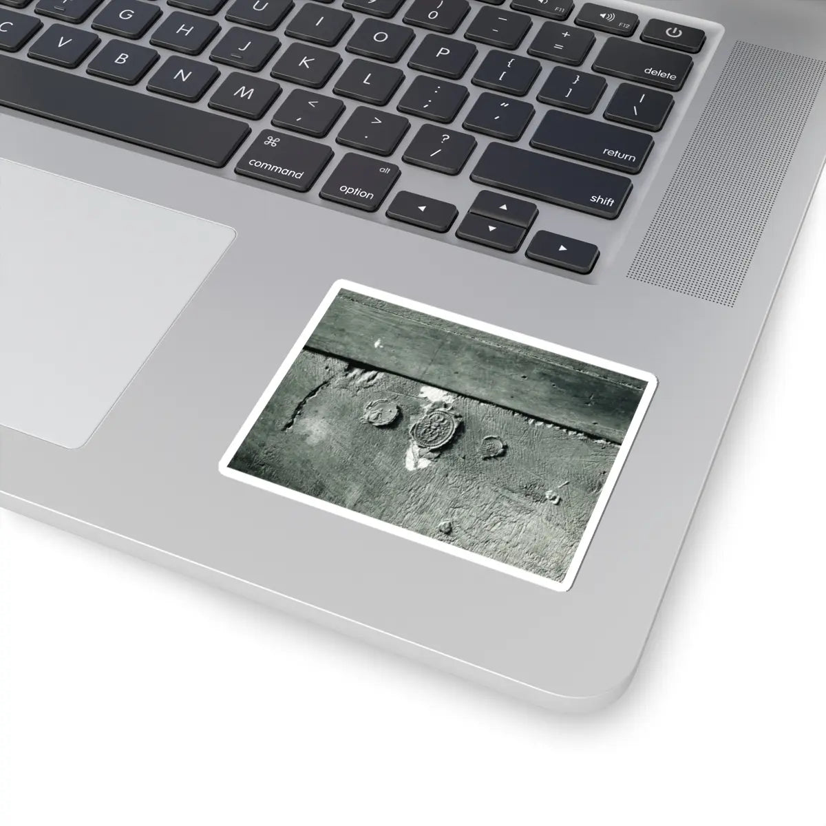 SKU:TSS-STICK-GRLMZZ-3X3-3 Sizes:3" × 3" Types:White