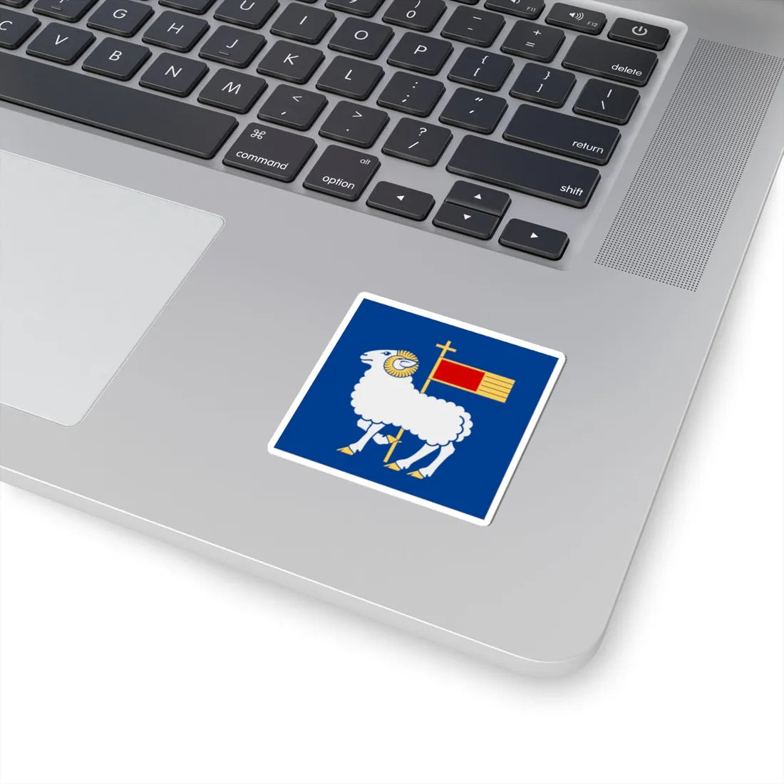 Gotlands lan vapenflagga (Sweden) STICKER Vinyl Kiss-Cut Decal - The Sticker Space
