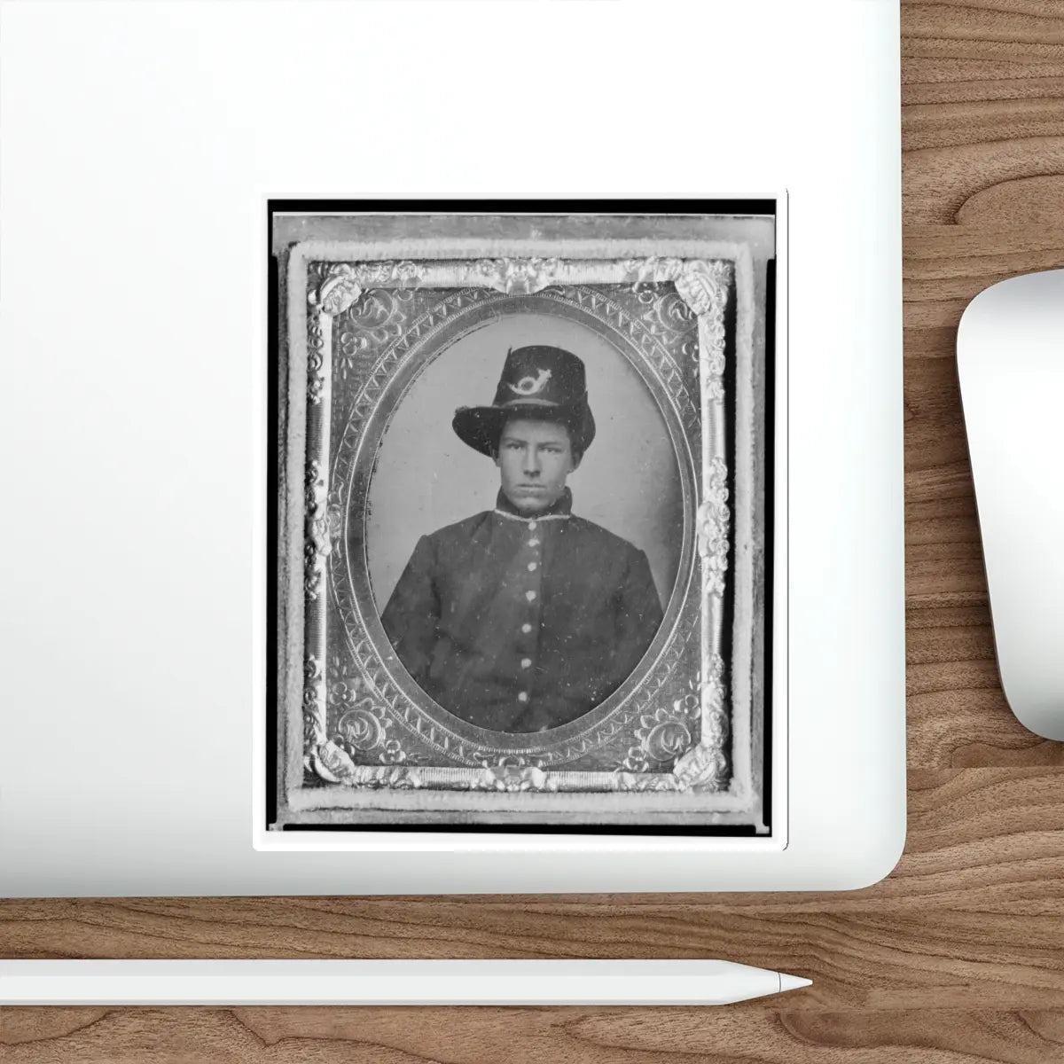 SKU:25238215168977869264 Sticker types:White Shape:Die-Cut Sizes:6" × 6"