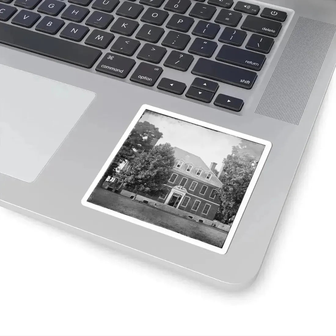 Harrison's Landing, Va., Vicinity. Westover House (U.S. Civil War) STICKER Vinyl Kiss-Cut Decal - The Sticker Space