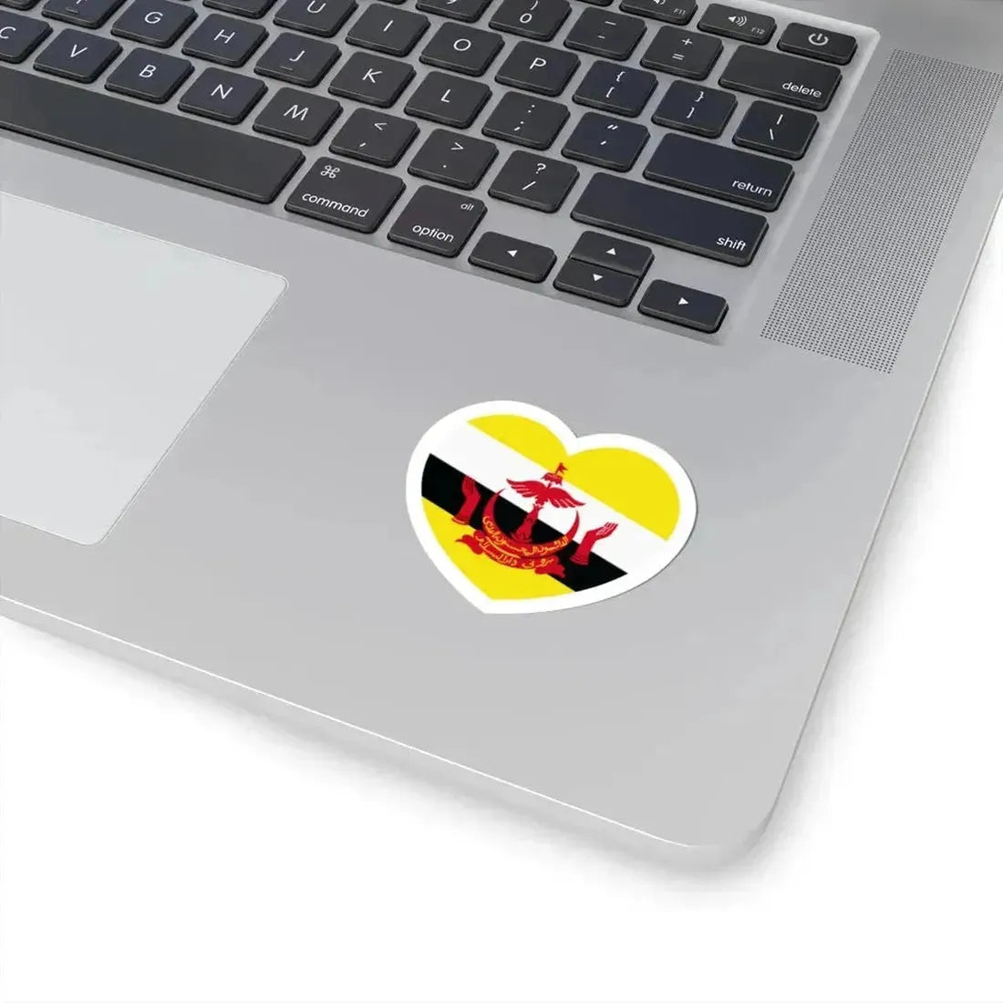 Heart Flag of Brunei - STICKER Vinyl Kiss-Cut Decal - The Sticker Space