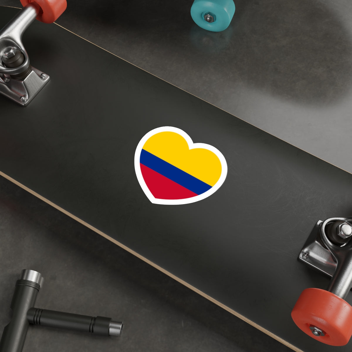 Heart Flag of Colombia - STICKER Vinyl Die-Cut Decal-The Sticker Space