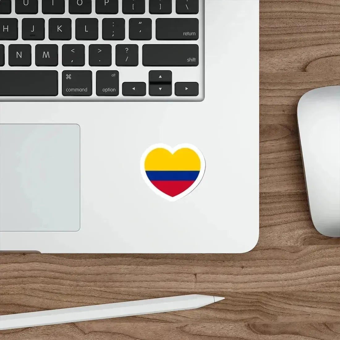 Heart Flag of Colombia - STICKER Vinyl Die-Cut Decal - The Sticker Space