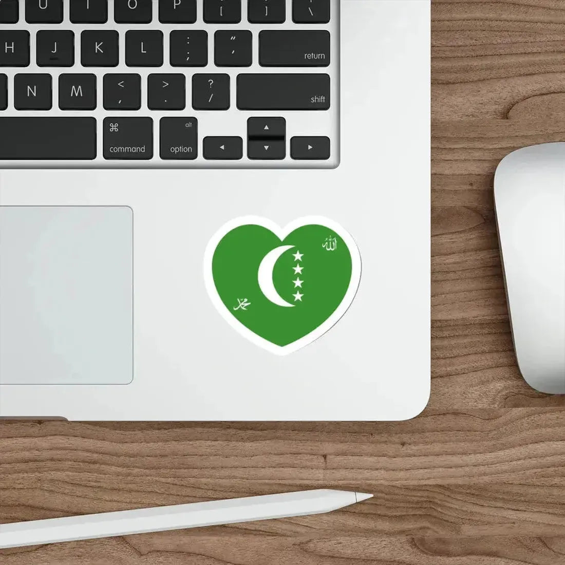 Heart Flag of Comoros 1996-2001 - STICKER Vinyl Die-Cut Decal - The Sticker Space