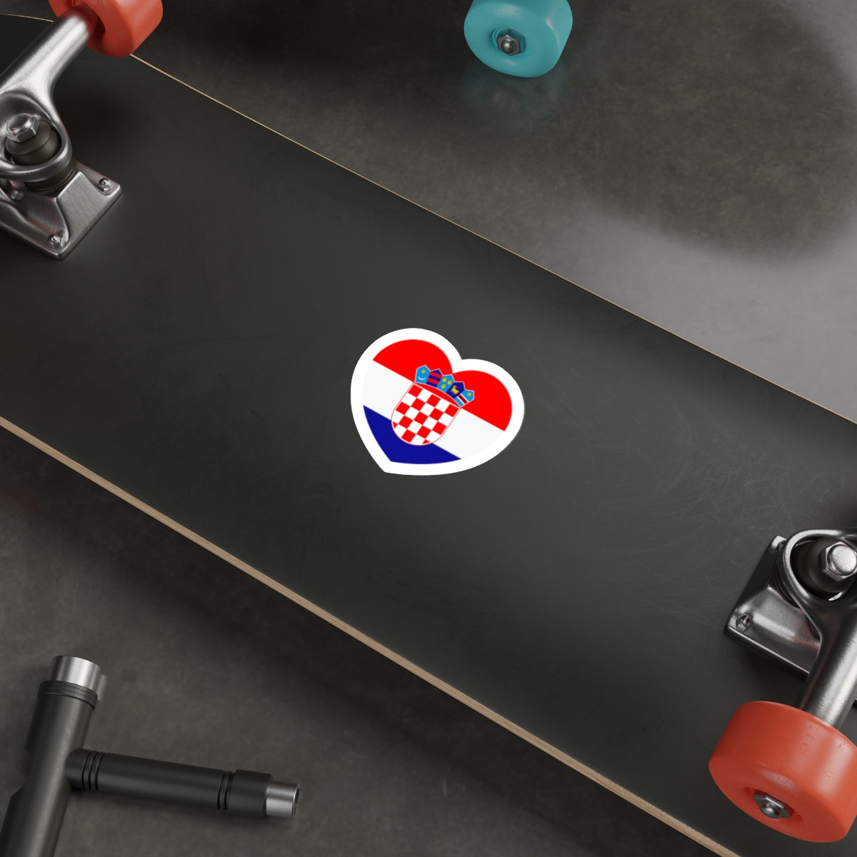 Heart Flag of Croatia - STICKER Vinyl Die-Cut Decal-The Sticker Space