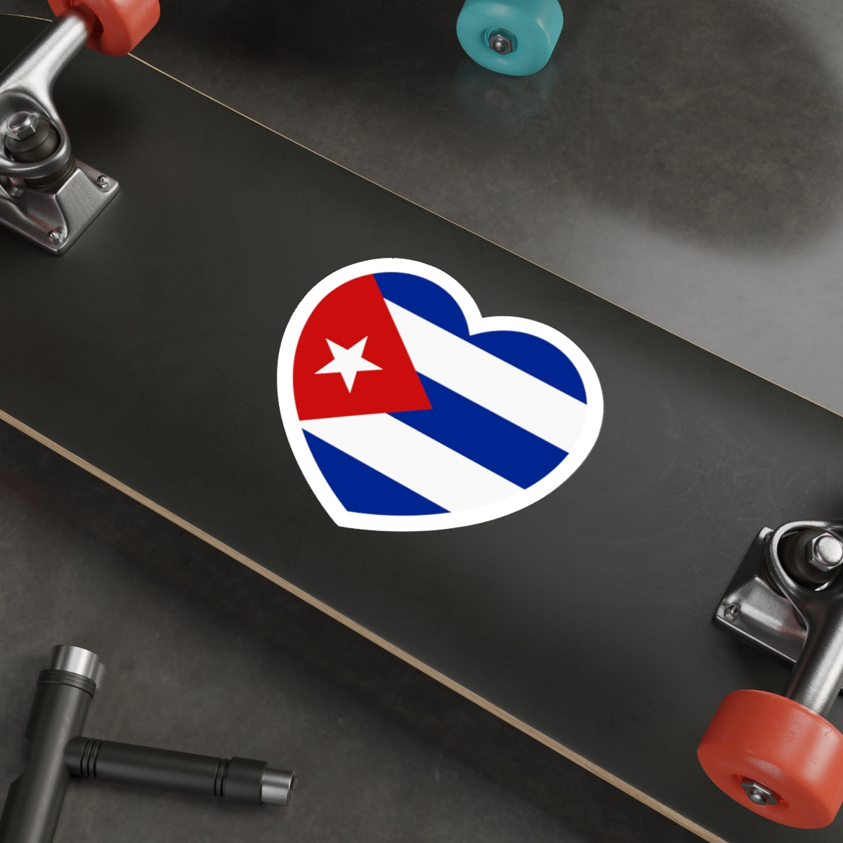 Heart Flag of Cuba - STICKER Vinyl Die-Cut Decal-The Sticker Space